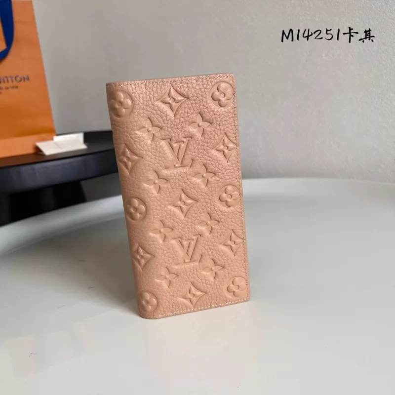 Louis Vuitton AAA Quality Card Case Comfortable 1673