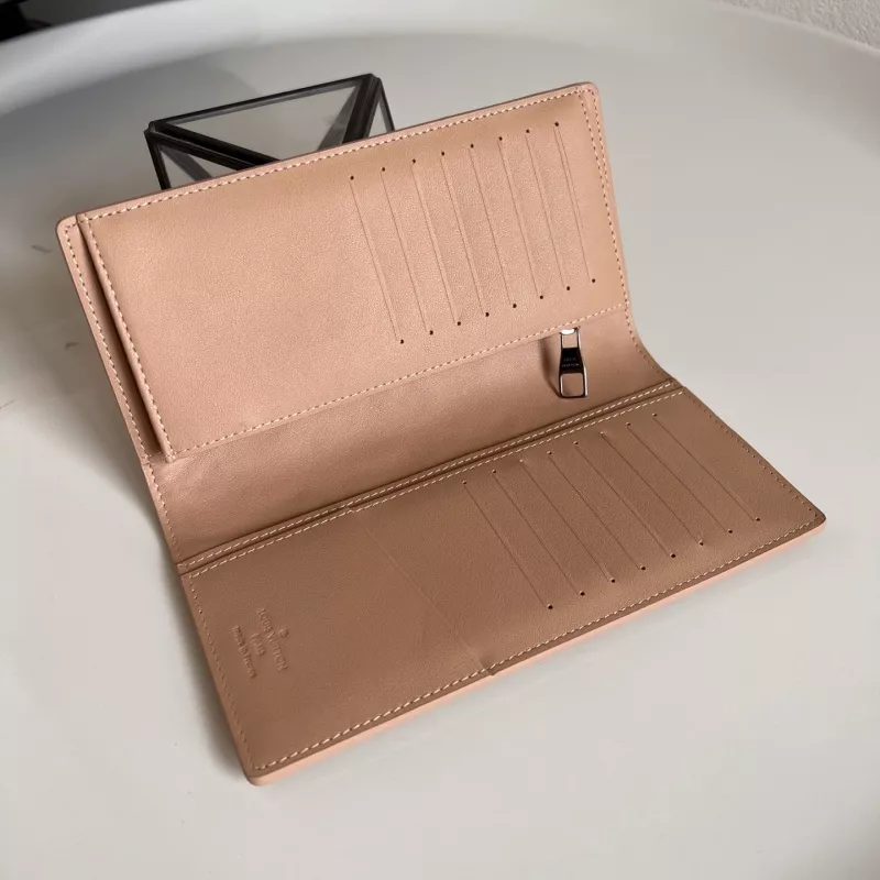 Louis Vuitton AAA Quality Card Case Comfortable 1673