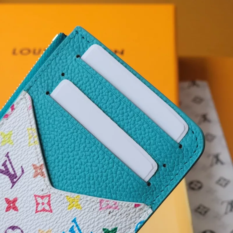 Louis Vuitton AAA Quality Card Case Comfortable 9021