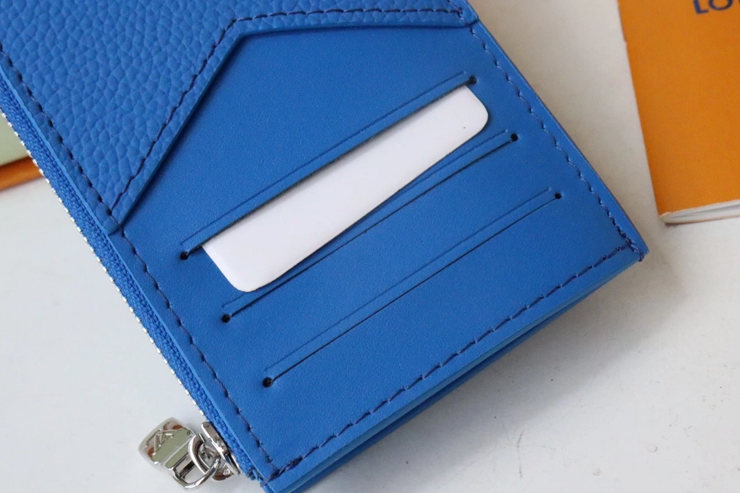 Louis Vuitton AAA Quality Card Case Compact 5430
