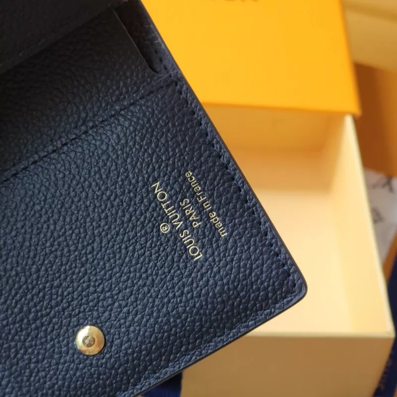 Louis Vuitton AAA Quality Card Case DailyWear 292