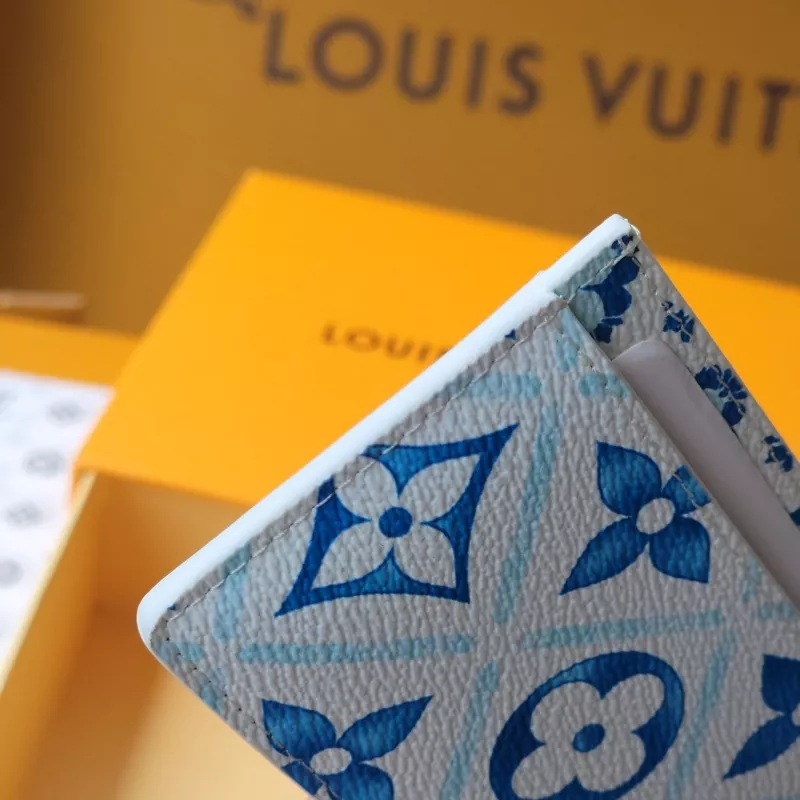 Louis Vuitton AAA Quality Card Case Efficient 104