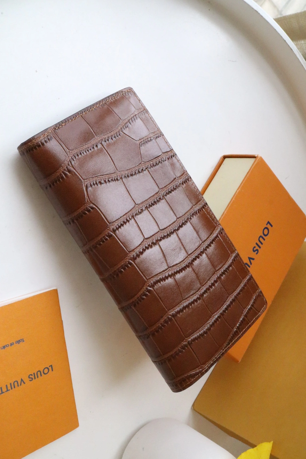Louis Vuitton AAA Quality Card Case Elegant 1701