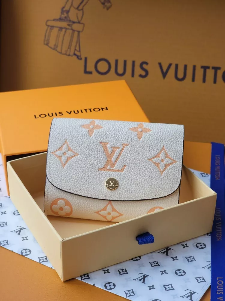 Louis Vuitton AAA Quality Card Case Flexible 3435