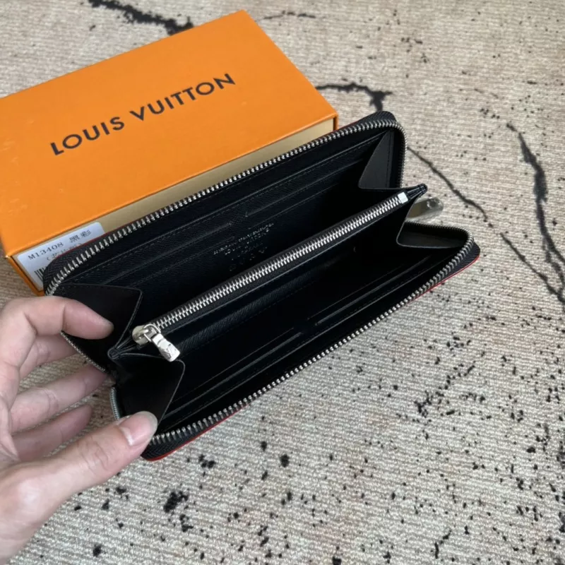 Louis Vuitton AAA Quality Card Case For Women Comfortable 3922