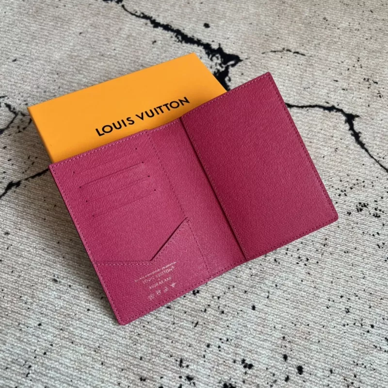 Louis Vuitton AAA Quality Card Case For Women TopPick 6985