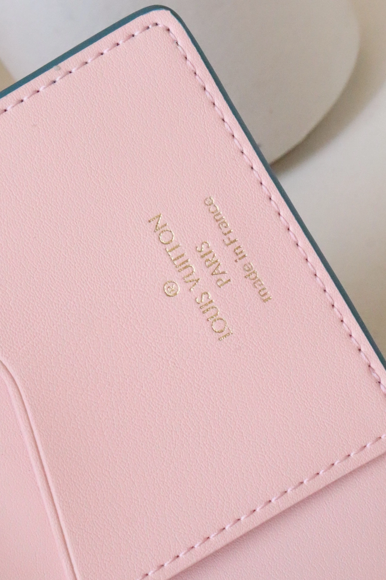 Louis Vuitton AAA Quality Card Case GoodFit 7364