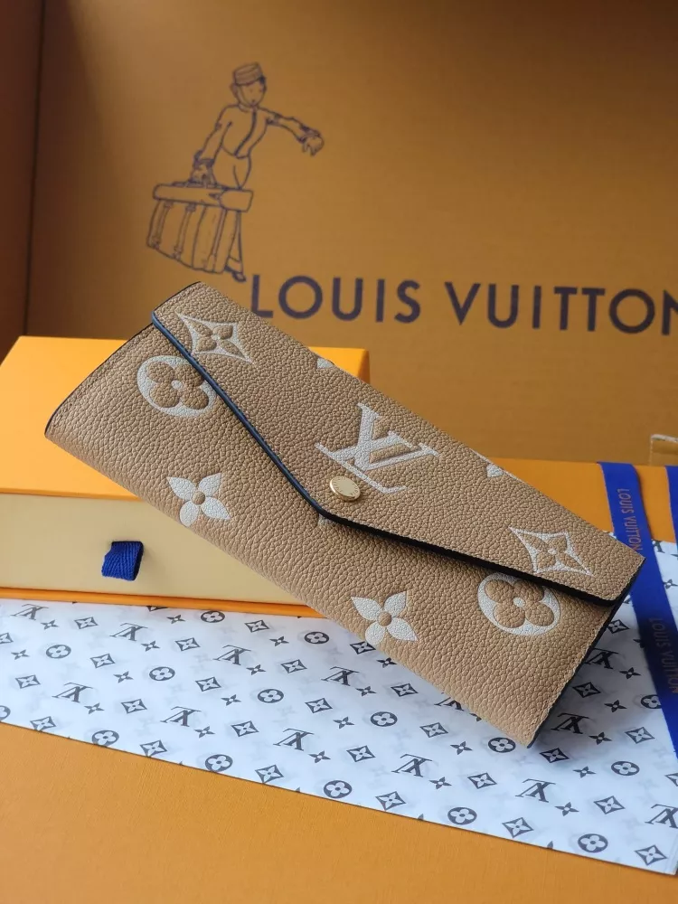 Louis Vuitton AAA Quality Card Case HighQuality 2673