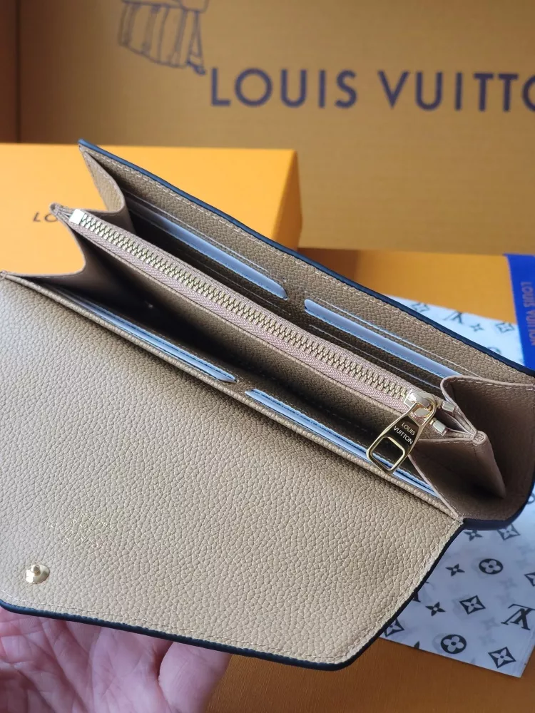 Louis Vuitton AAA Quality Card Case HighQuality 2673