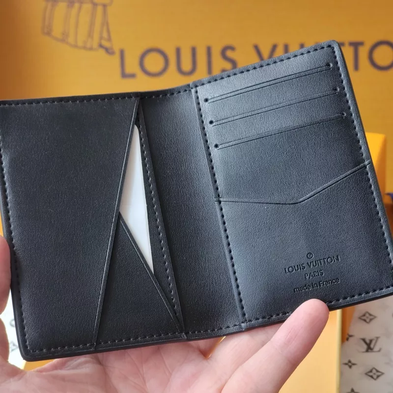 Louis Vuitton AAA Quality Card Case NewStyle 9176