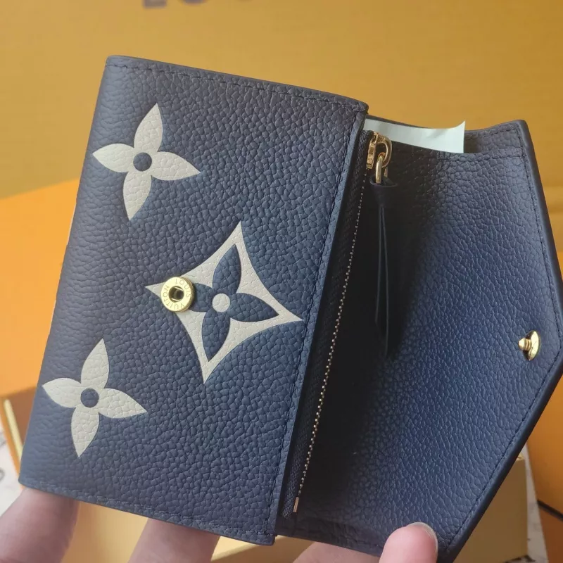 Louis Vuitton AAA Quality Card Case Popular 3454