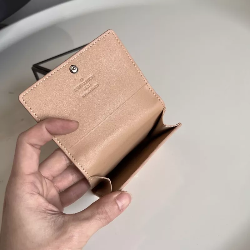 Louis Vuitton AAA Quality Card Case Practical 3296
