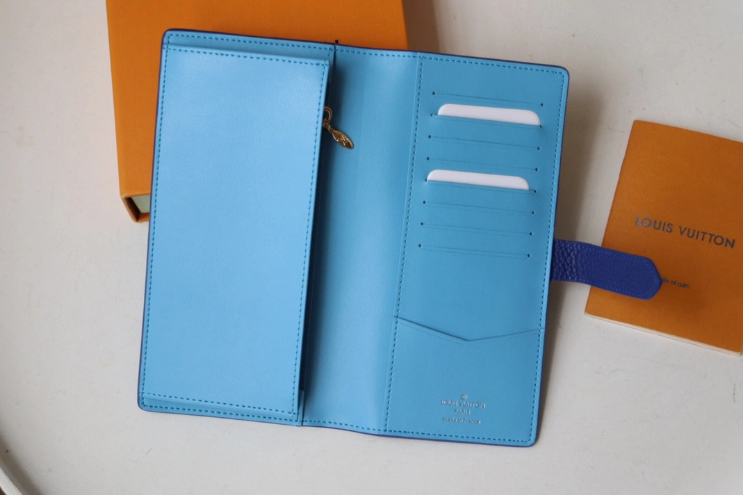 Louis Vuitton AAA Quality Card Case TopPick 4816