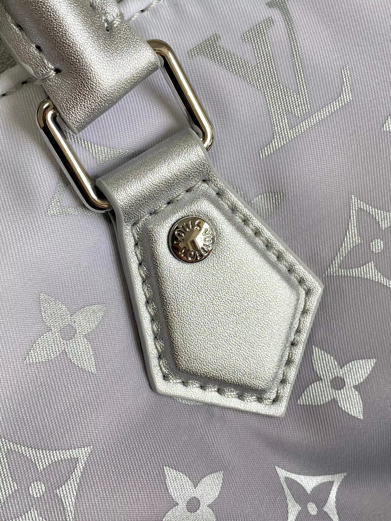 Louis Vuitton AAA Quality Handbags Elegant 4583
