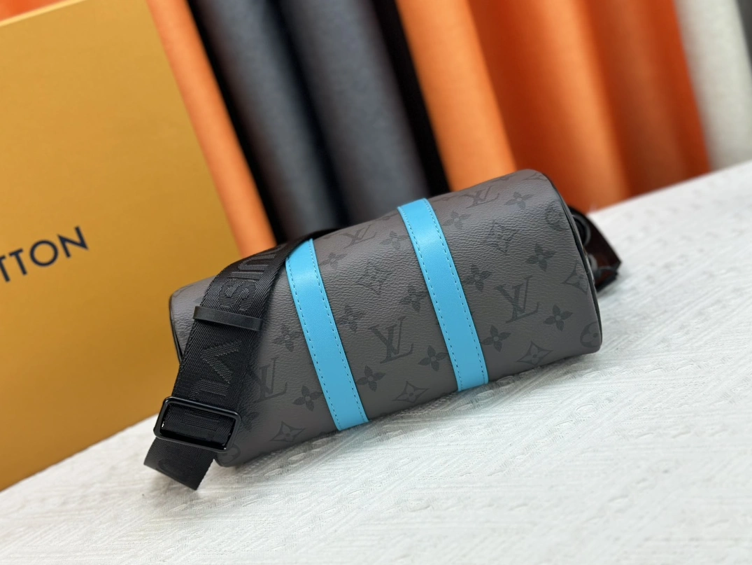 Louis Vuitton AAA Quality Handbags For Unisex EasyMatch 9623