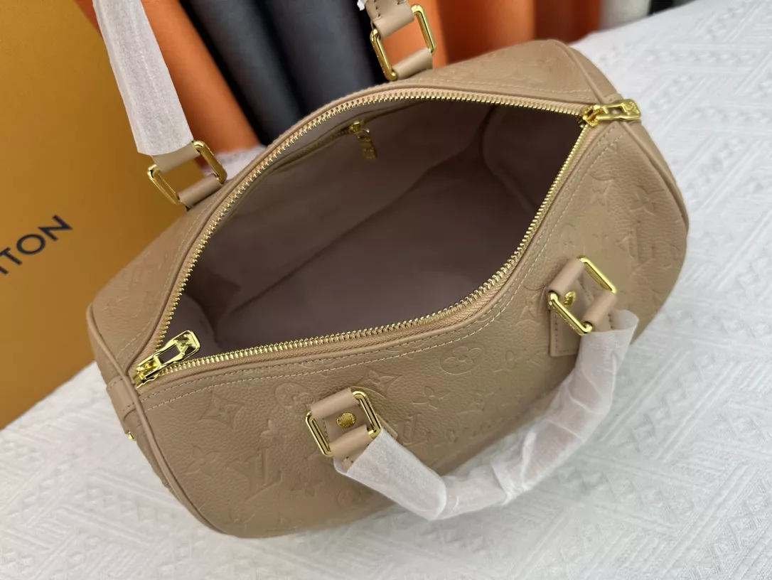 Louis Vuitton AAA Quality Handbags For Women Affordable 2219