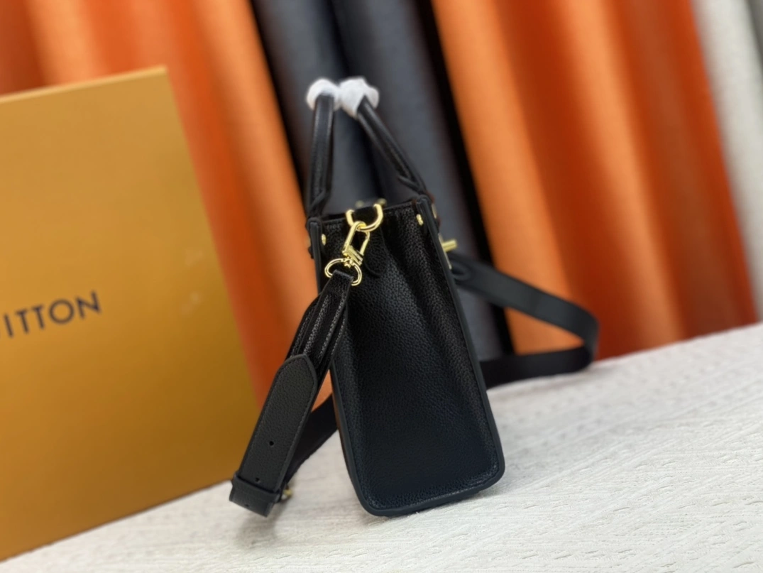 Louis Vuitton AAA Quality Handbags For Women Affordable 3885