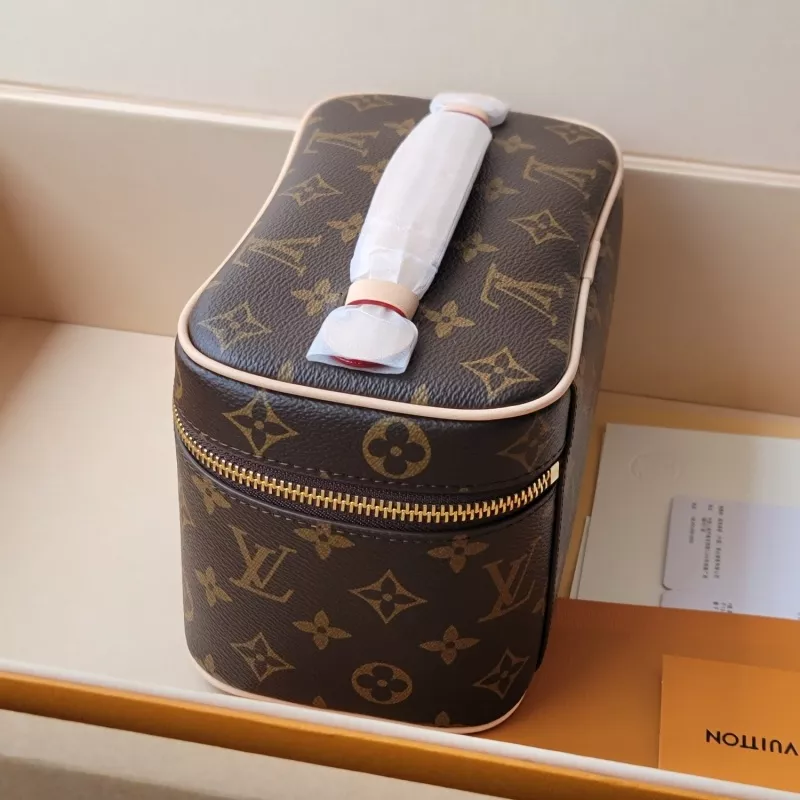 Louis Vuitton AAA Quality Handbags For Women Affordable 6034