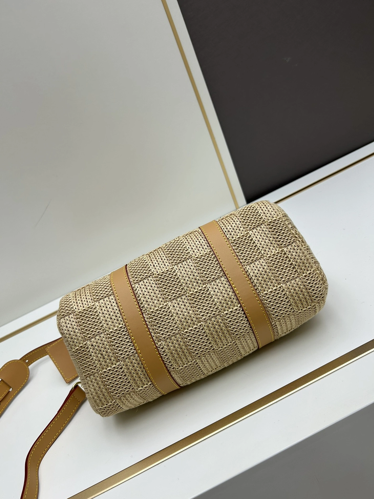 Louis Vuitton AAA Quality Handbags For Women AllSeason 5947