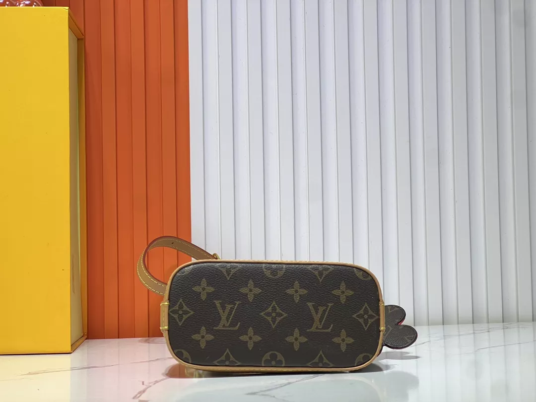 Louis Vuitton AAA Quality Handbags For Women Classic 4233