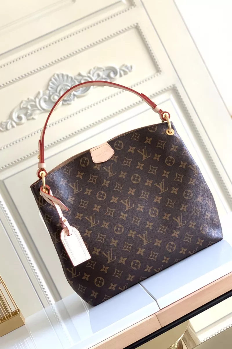 Louis Vuitton AAA Quality Handbags For Women Comfortable 574