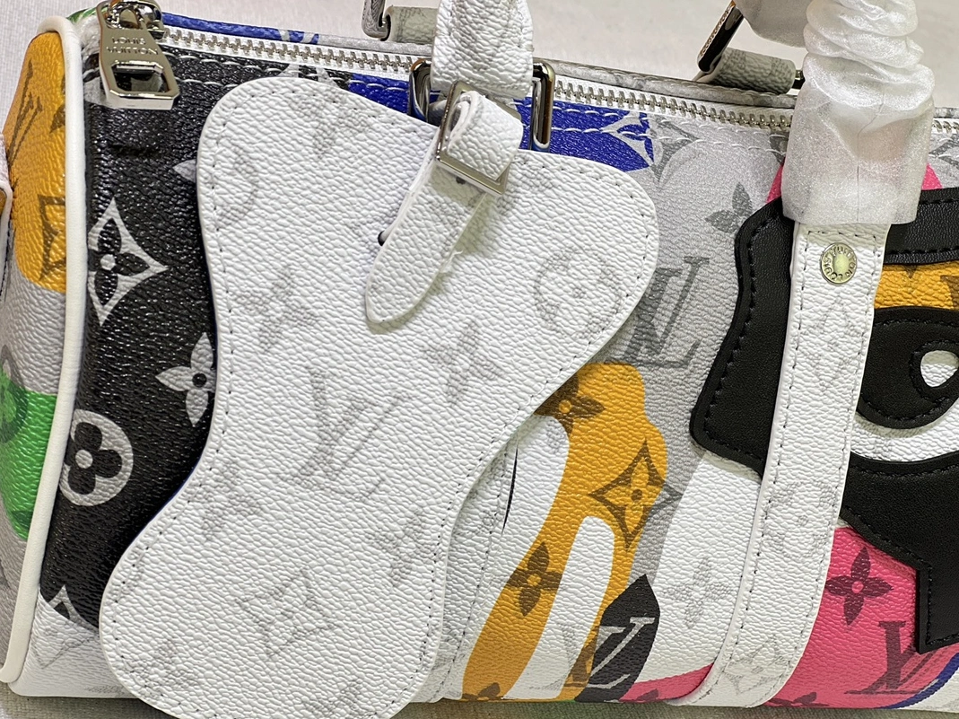 Louis Vuitton AAA Quality Handbags For Women Comfortable 9025