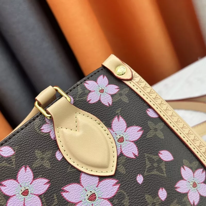 Louis Vuitton AAA Quality Handbags For Women Compact 7671