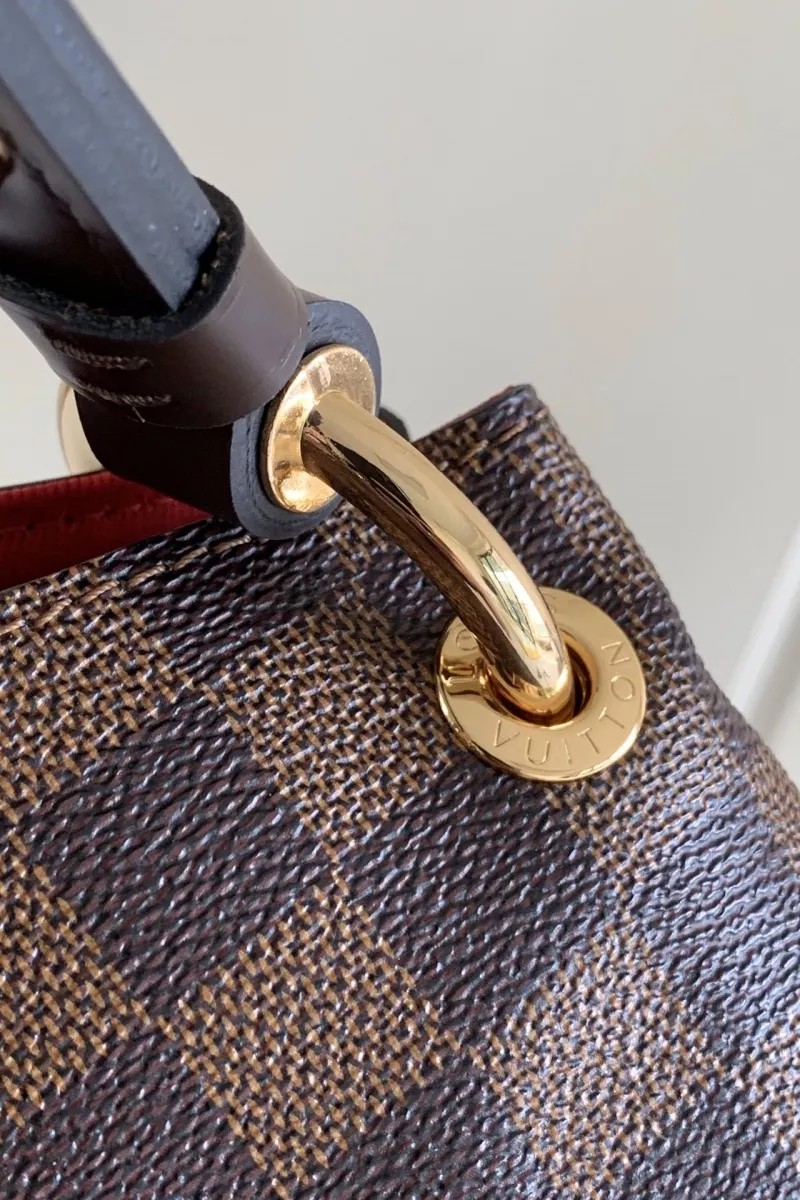 Louis Vuitton AAA Quality Handbags For Women Cozy 5714