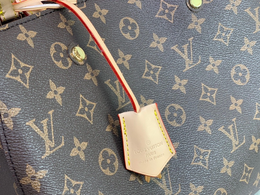 Louis Vuitton AAA Quality Handbags For Women DailyWear 2396