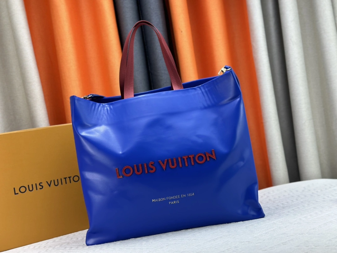 Louis Vuitton AAA Quality Handbags For Women DailyWear 4196