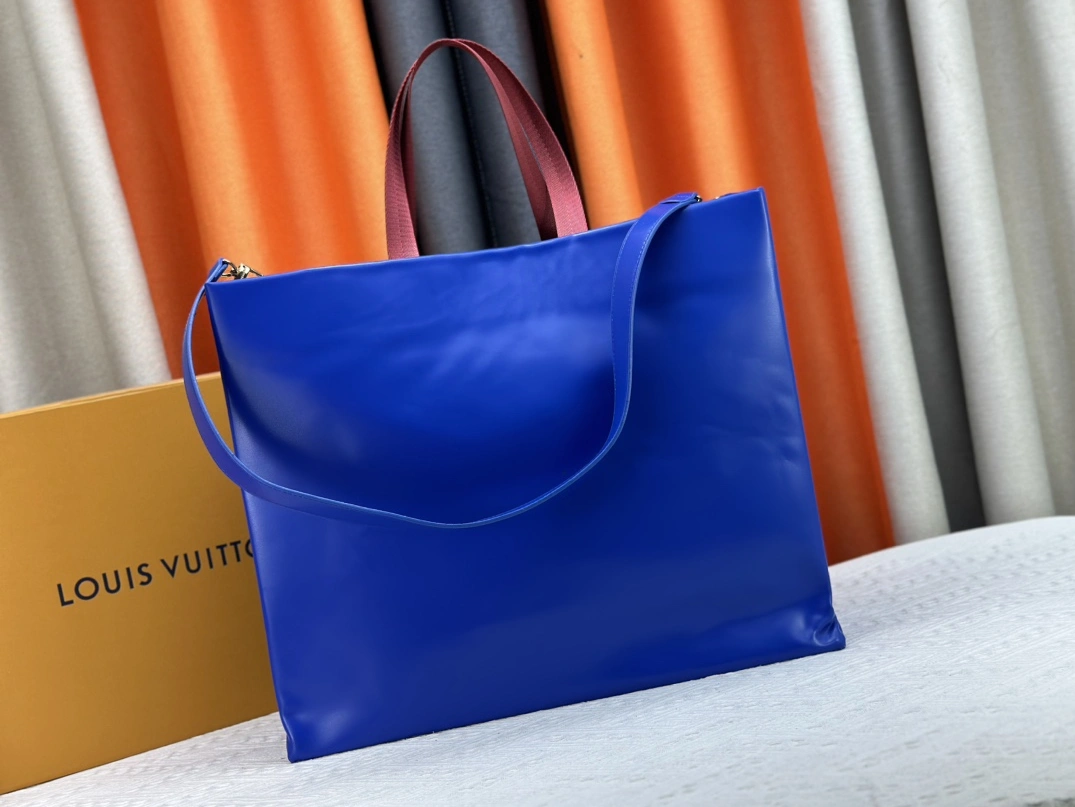 Louis Vuitton AAA Quality Handbags For Women DailyWear 4196