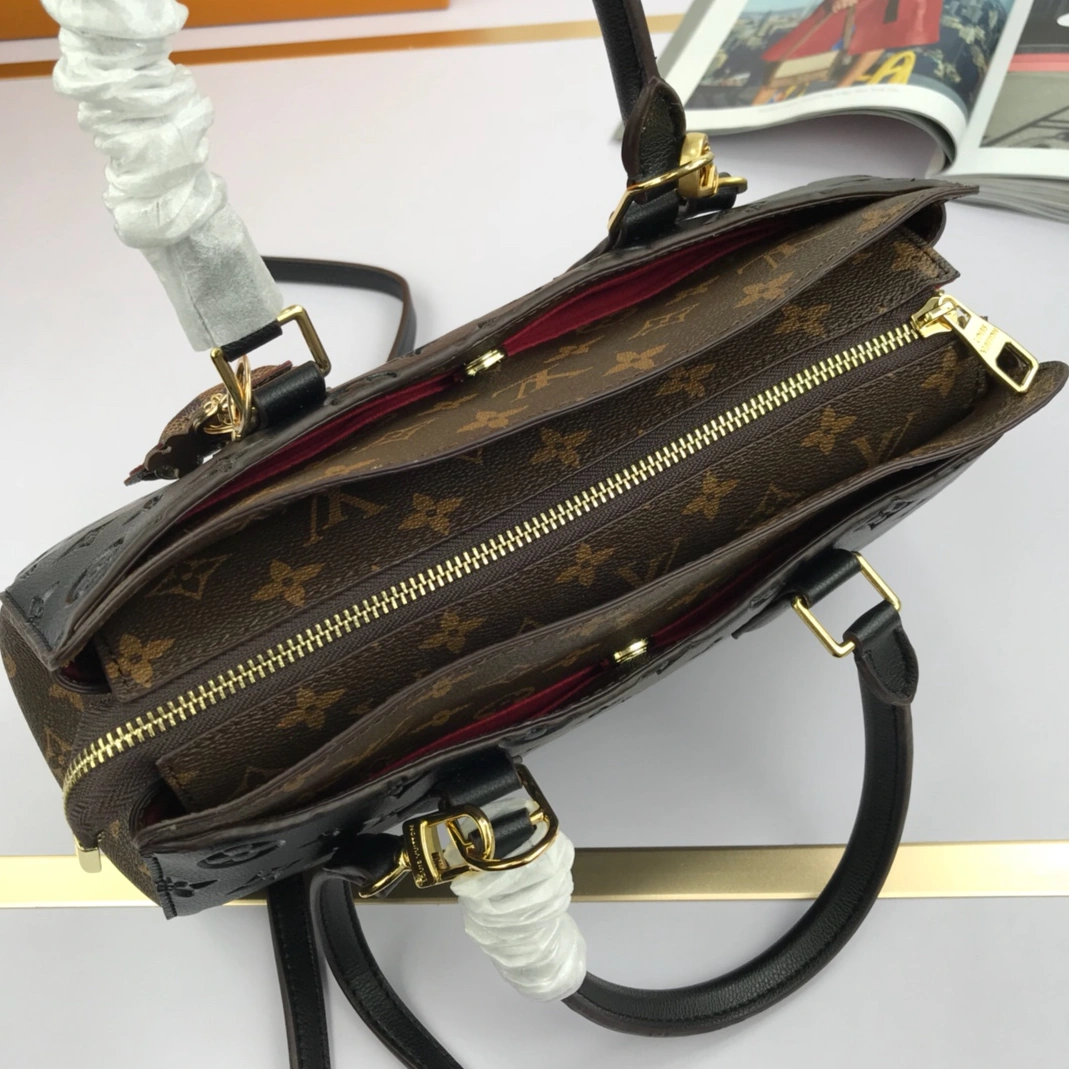 Louis Vuitton AAA Quality Handbags For Women DailyWear 5149