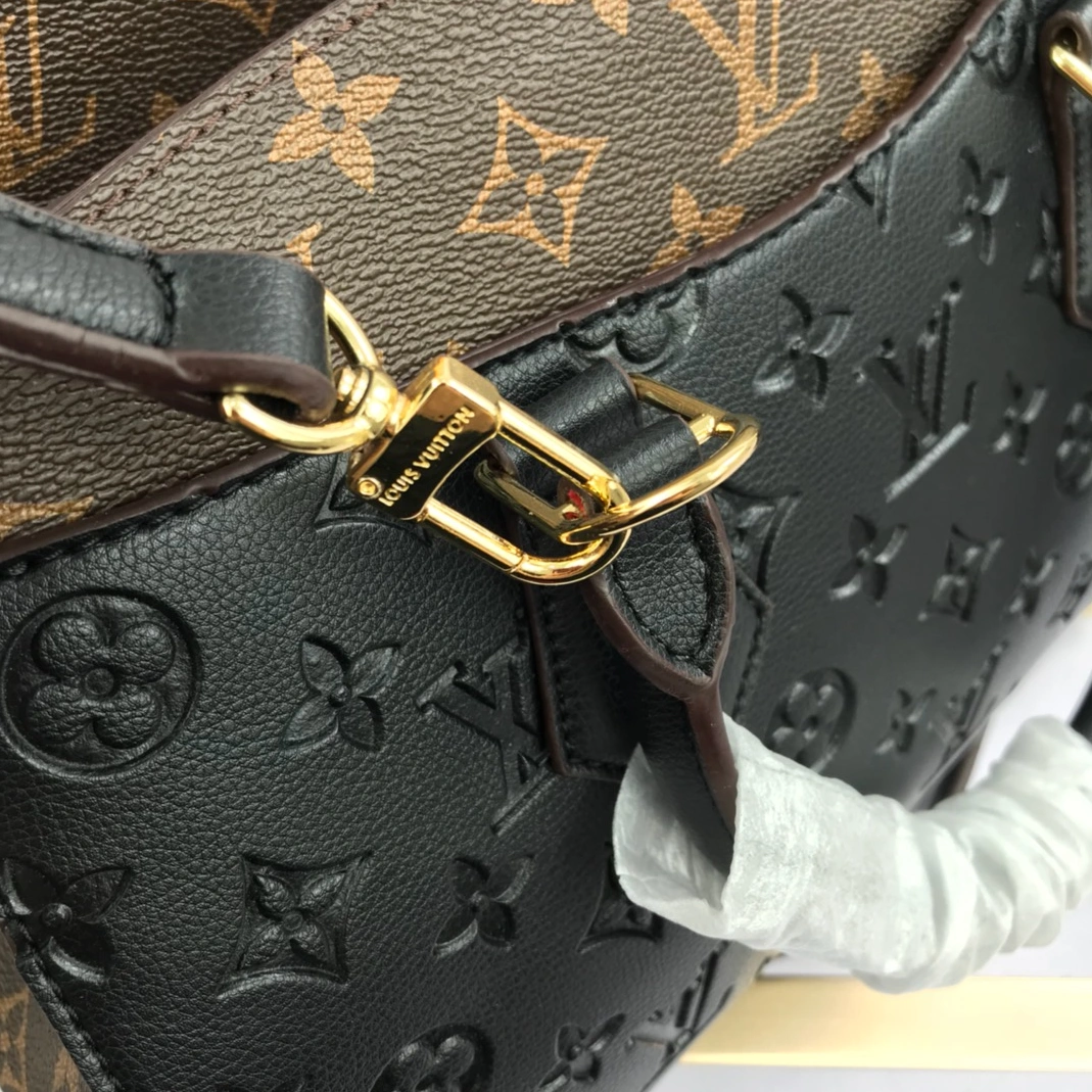 Louis Vuitton AAA Quality Handbags For Women DailyWear 5149