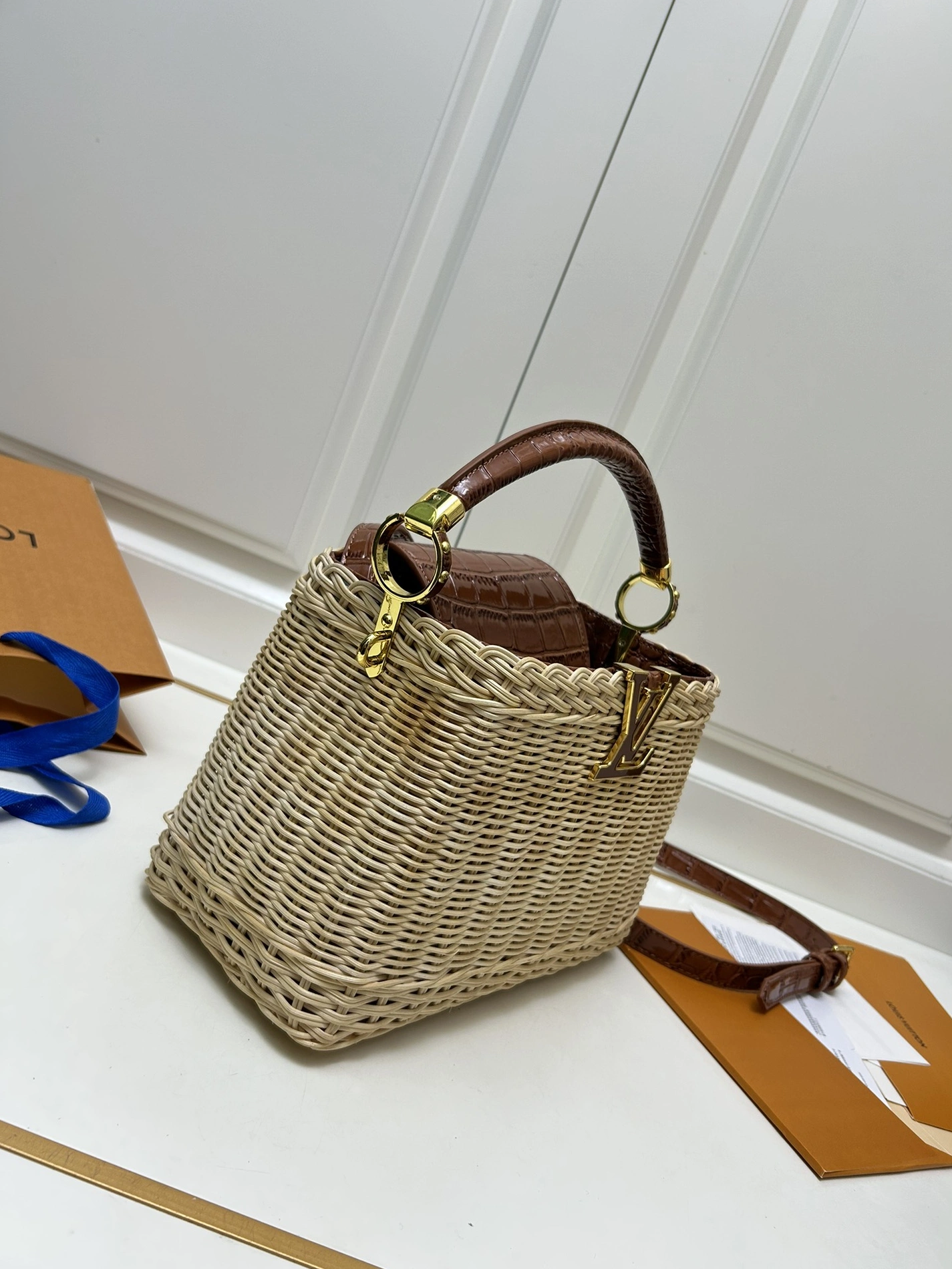 Louis Vuitton AAA Quality Handbags For Women DailyWear 6610