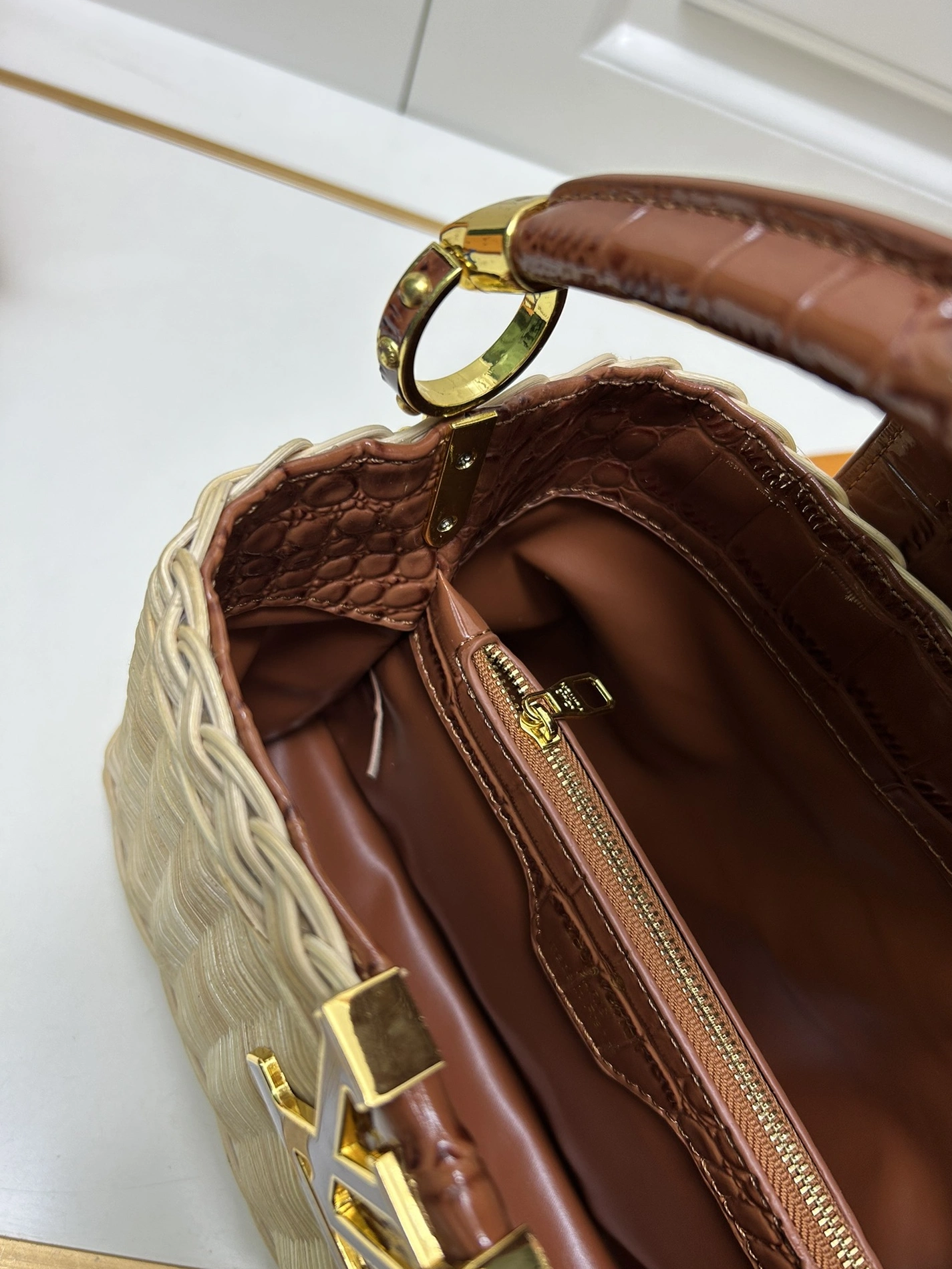 Louis Vuitton AAA Quality Handbags For Women DailyWear 6610