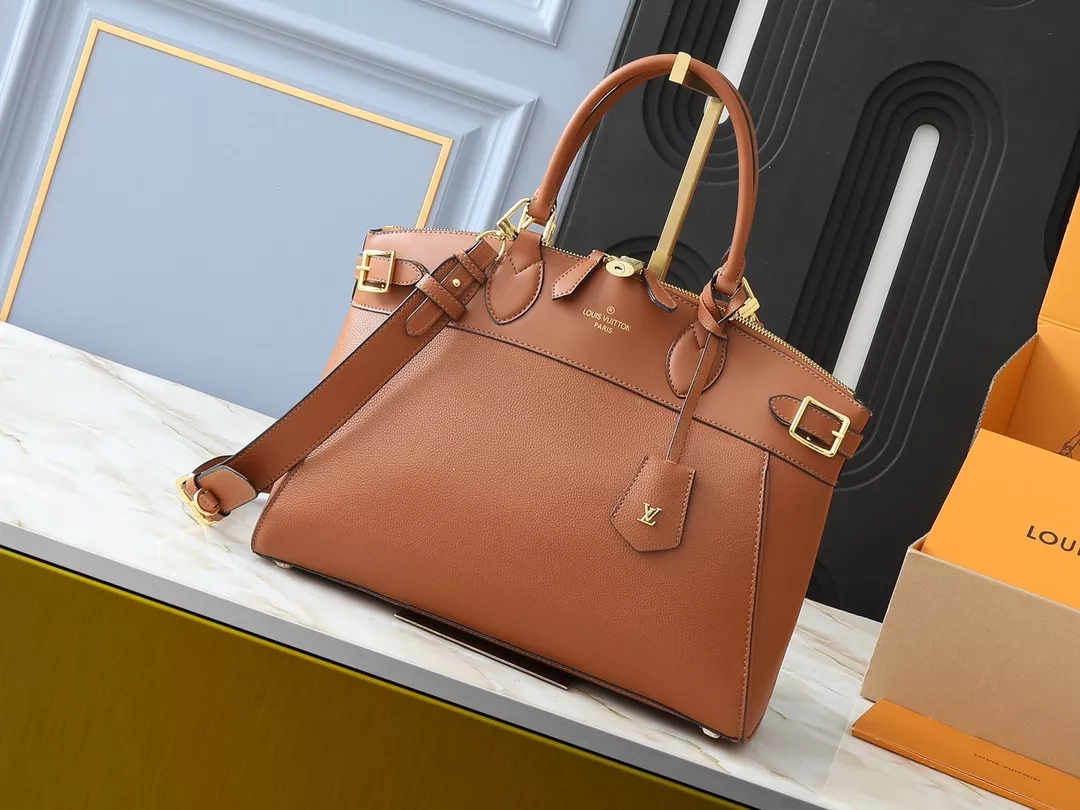 Louis Vuitton AAA Quality Handbags For Women DailyWear 6798