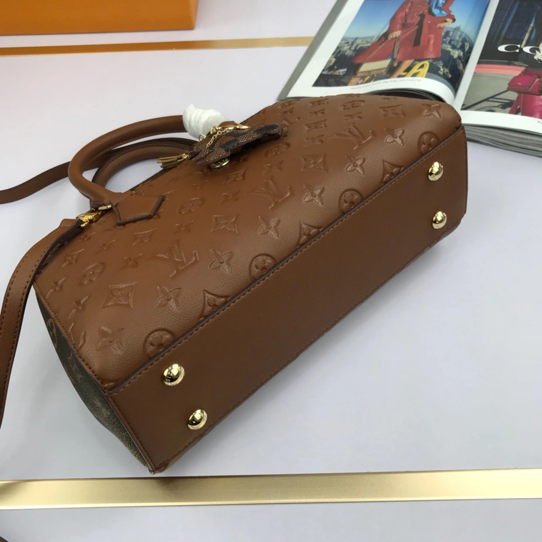 Louis Vuitton AAA Quality Handbags For Women DailyWear 7288