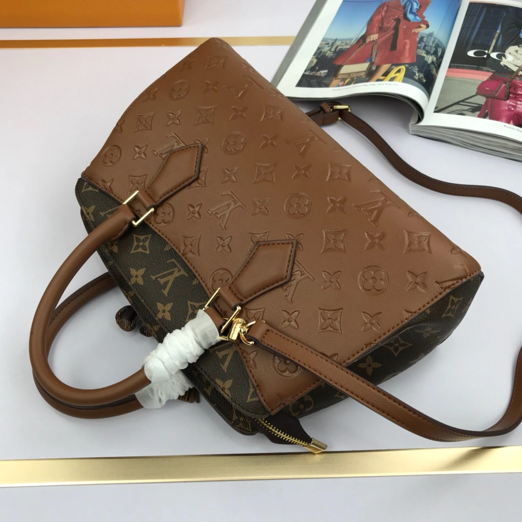 Louis Vuitton AAA Quality Handbags For Women DailyWear 7288