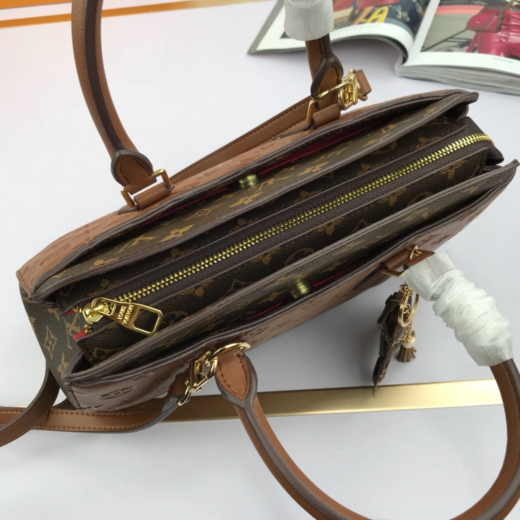 Louis Vuitton AAA Quality Handbags For Women DailyWear 7288