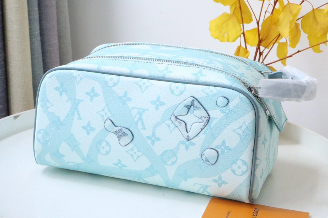 Louis Vuitton AAA Quality Handbags For Women Durable 1904