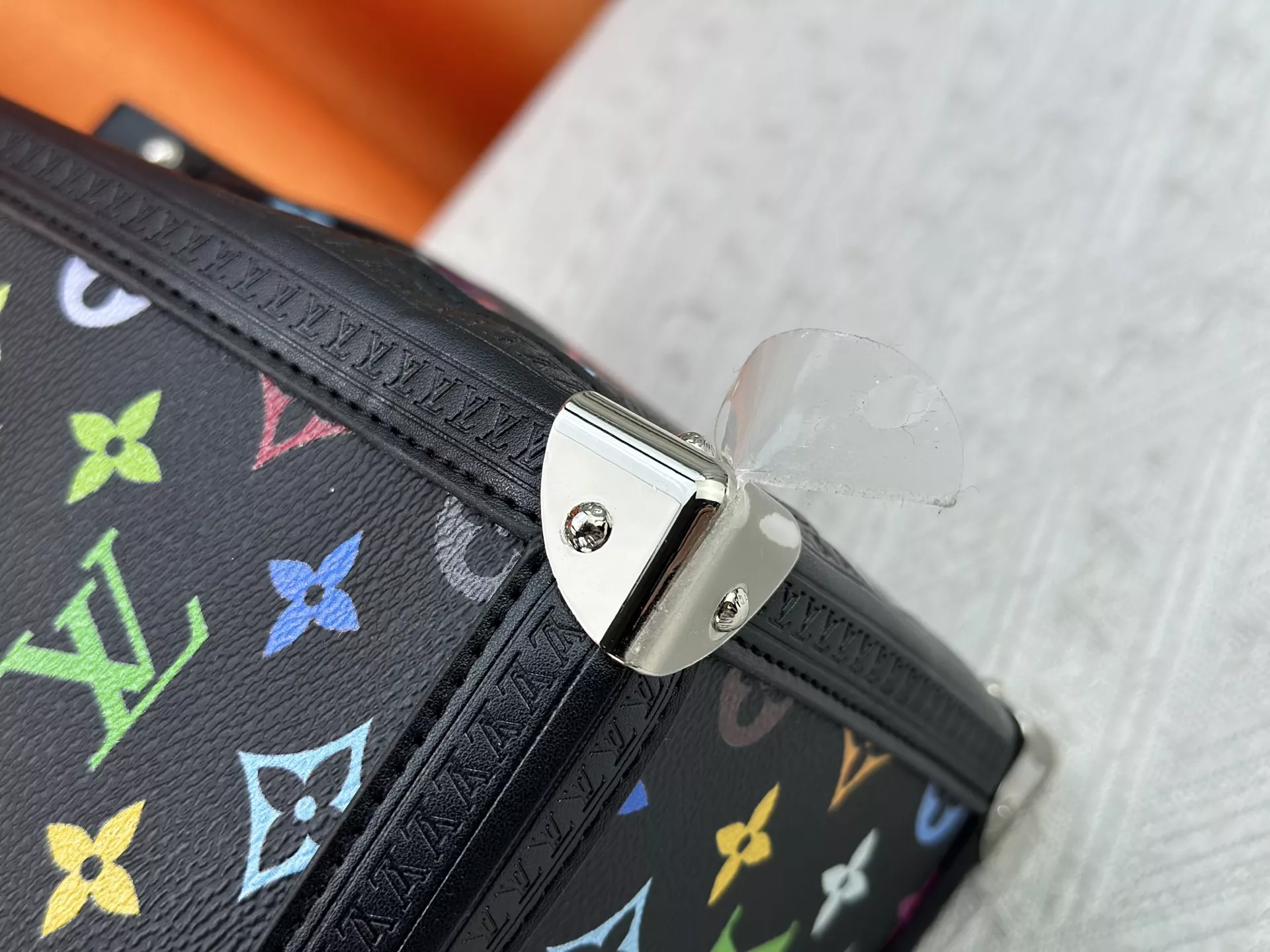 Louis Vuitton AAA Quality Handbags For Women Durable 972