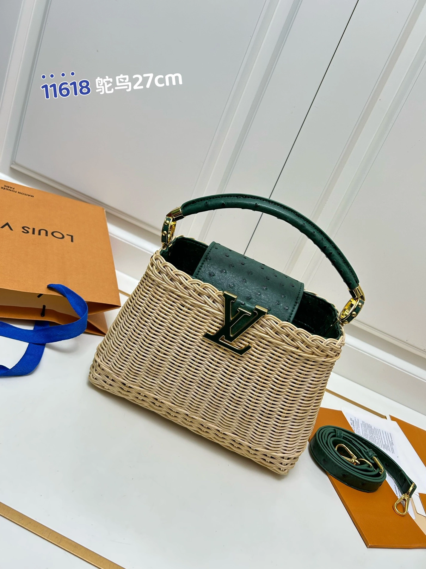 Louis Vuitton AAA Quality Handbags For Women Durable 9765