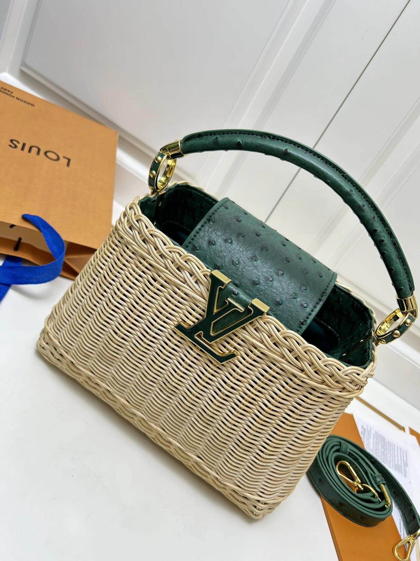 Louis Vuitton AAA Quality Handbags For Women Durable 9765