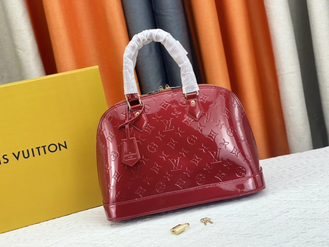 Louis Vuitton AAA Quality Handbags For Women EasyMatch 3116