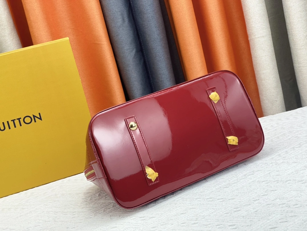 Louis Vuitton AAA Quality Handbags For Women EasyMatch 3116