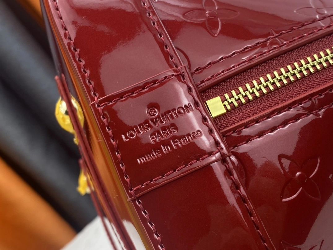 Louis Vuitton AAA Quality Handbags For Women EasyMatch 3116