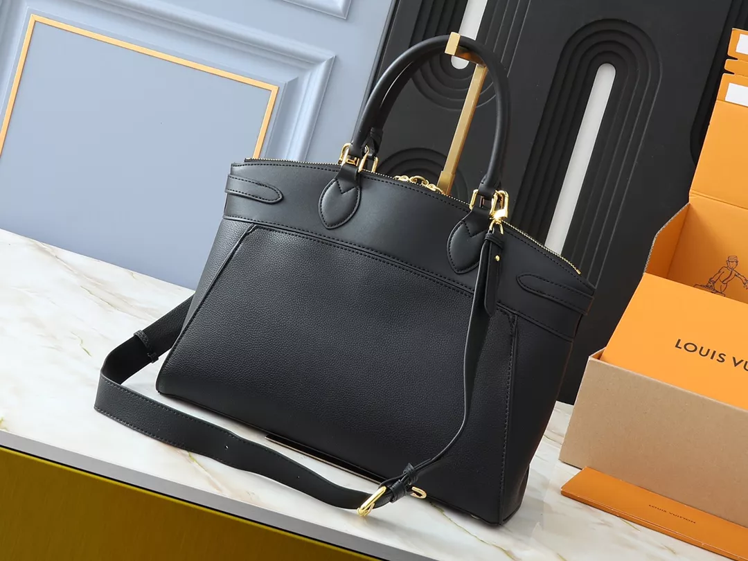 Louis Vuitton AAA Quality Handbags For Women EasyMatch 8171
