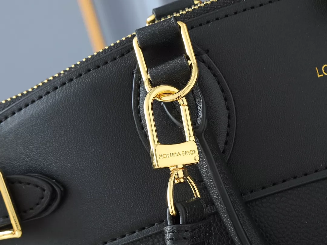 Louis Vuitton AAA Quality Handbags For Women EasyMatch 8171