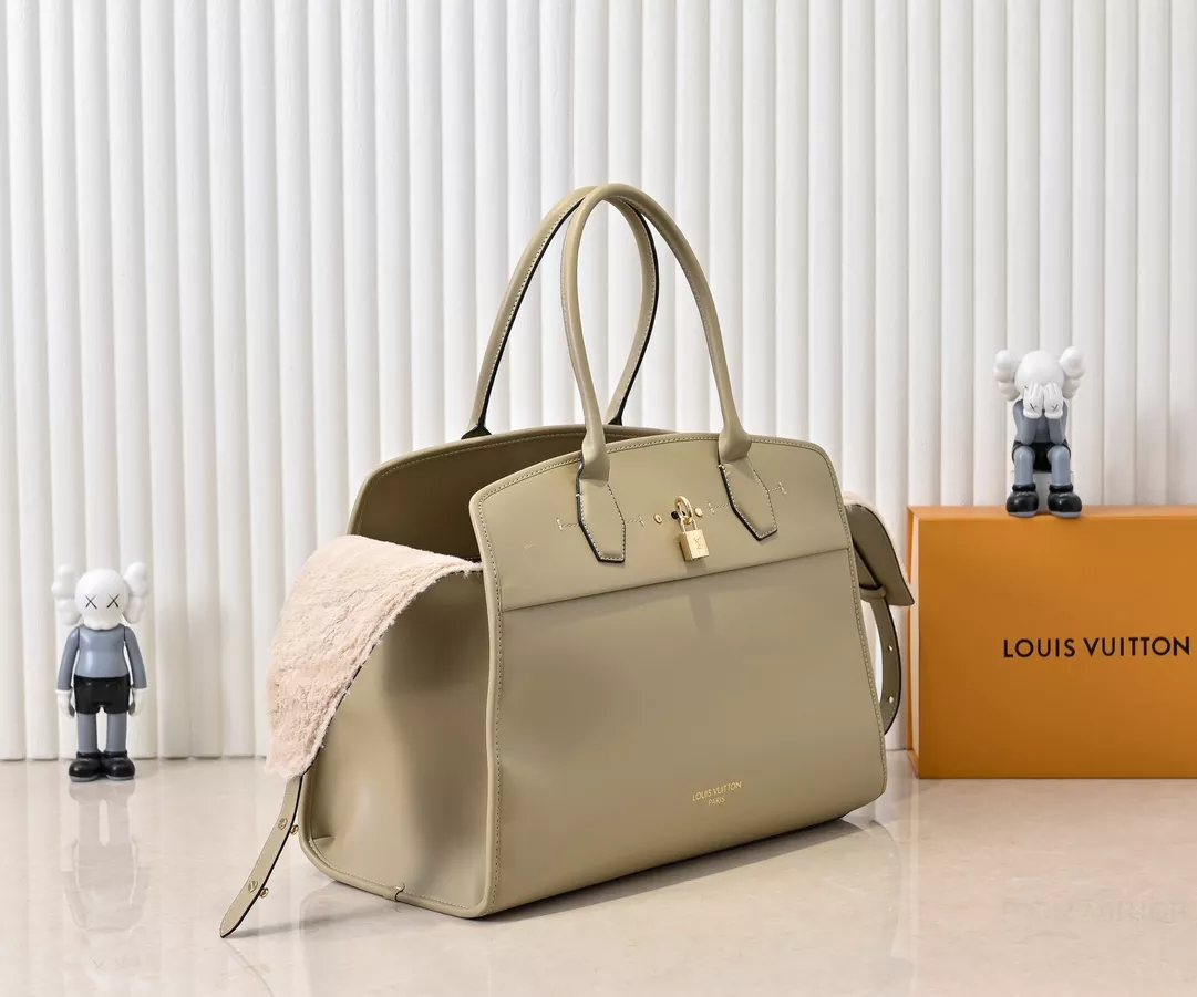 Louis Vuitton AAA Quality Handbags For Women Efficient 5375