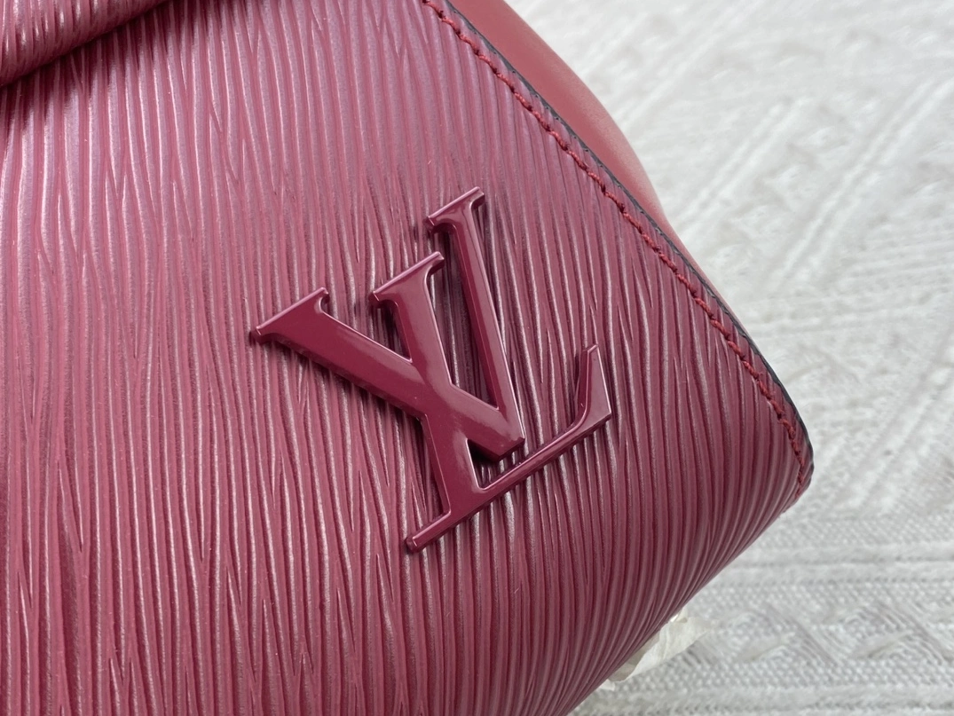 Louis Vuitton AAA Quality Handbags For Women Efficient 6698